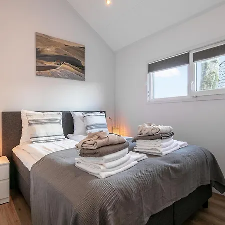 Abs Blokhut Holiday home Putten