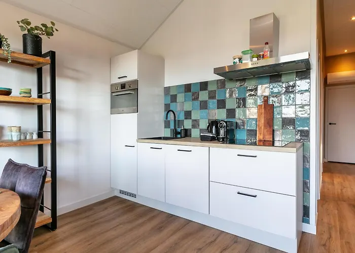 Abs Blokhut * Putten