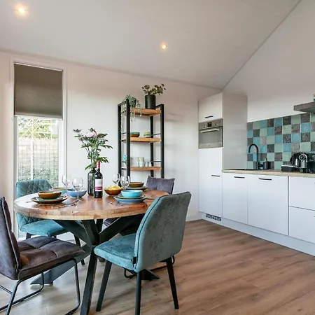 Abs Blokhut * Putten